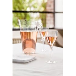 Carafe réutilisable en plastique transparent de 1.5L x5P